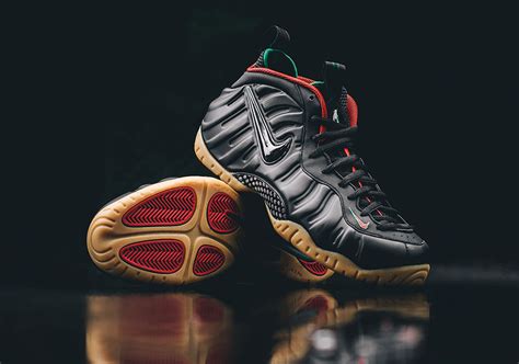 nike foamposite gucci black